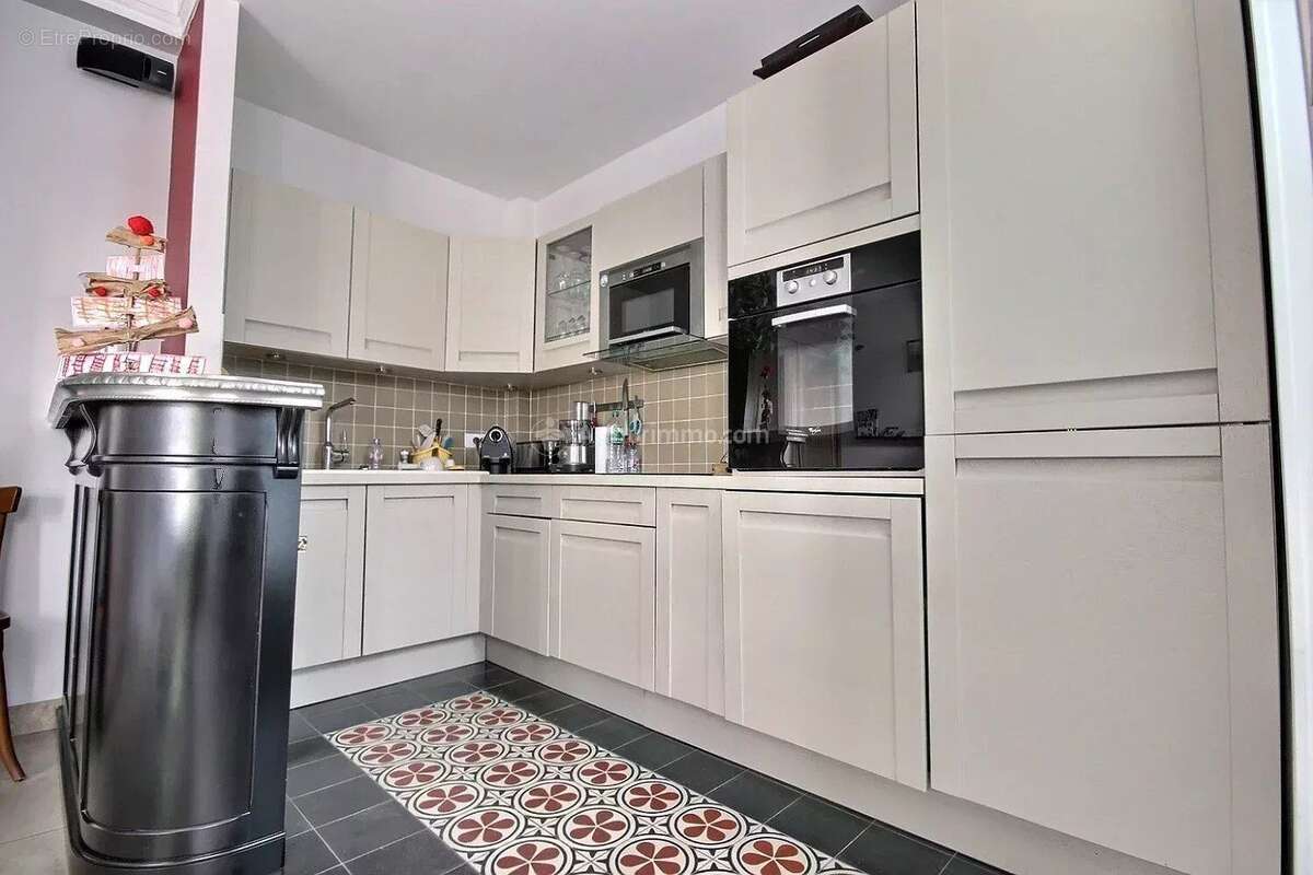 Maison à ASNIERES-SUR-SEINE