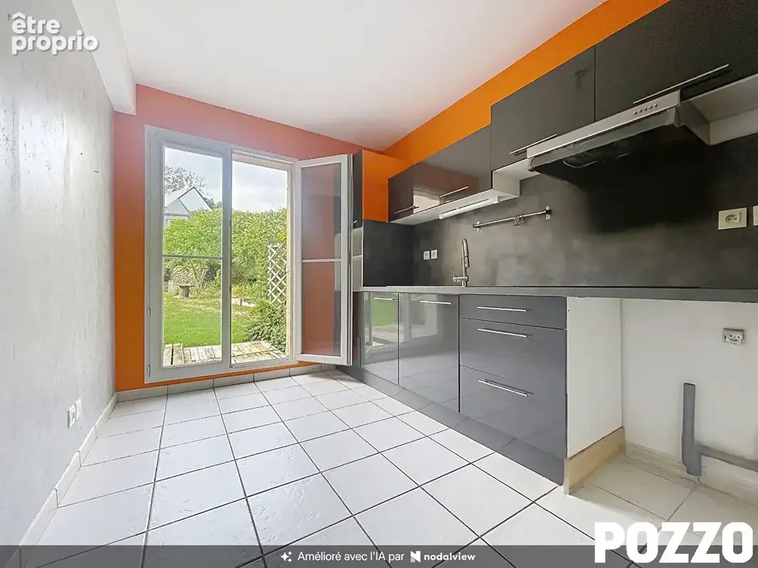 A Vendre  Maison Port En Bessin Huppain  (14520) - photo 4