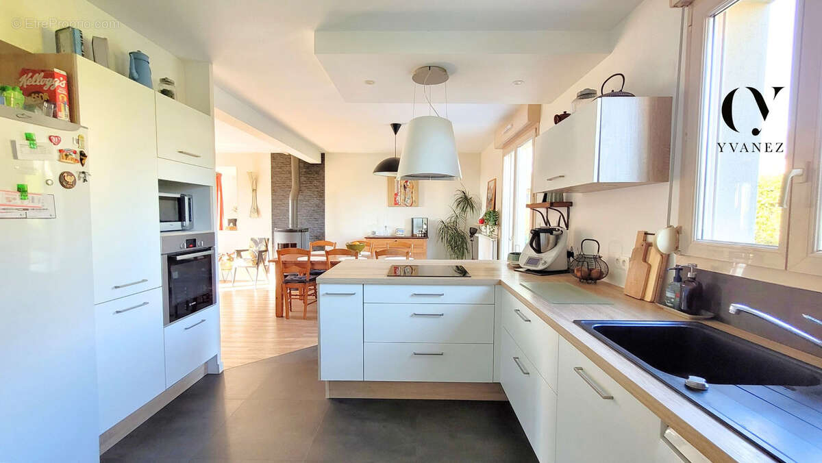 Maison à CHATEAUGIRON