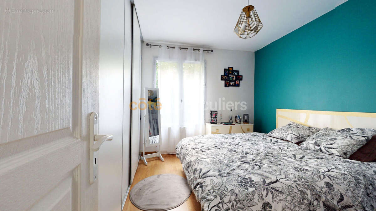 Appartement à SAINT-REMY-LES-CHEVREUSE