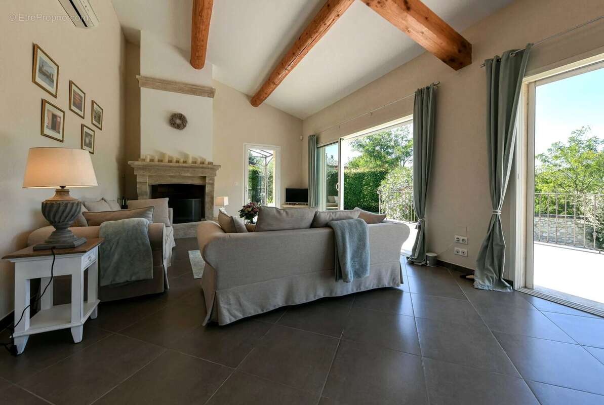 Maison à UZES