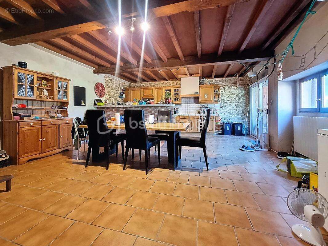 Maison à REALMONT