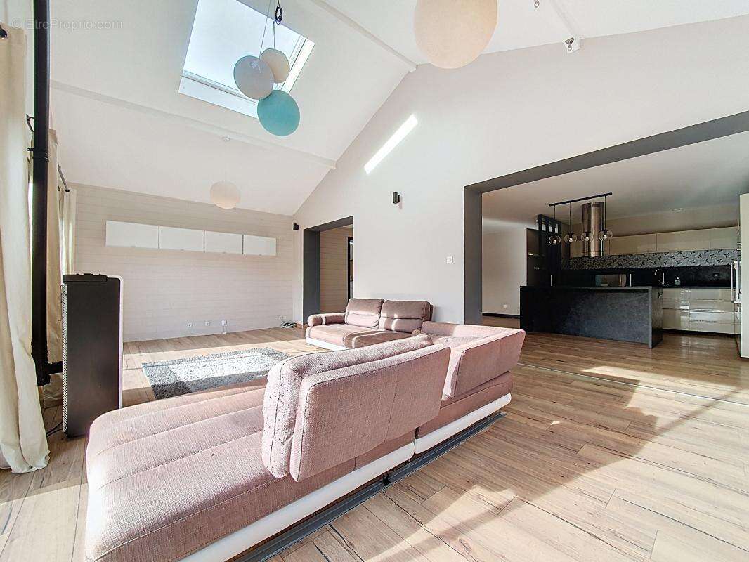 Maison à VILLETTE-DE-VIENNE