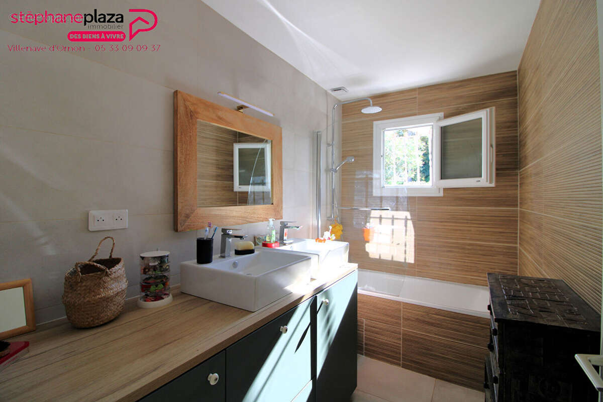 Maison à VILLENAVE-D&#039;ORNON