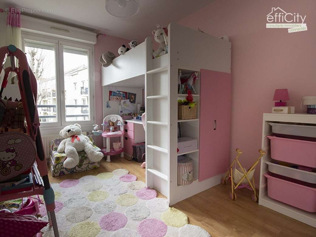 Appartement à LYON-9E