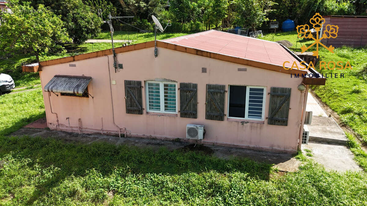 Maison à LA TRINITE