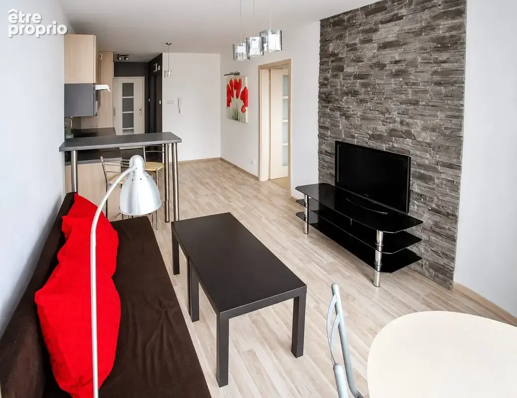 Appartement rénové de 86 m² au cœur de Langon - photo 2