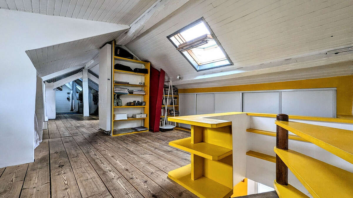 Appartement à SAINT-DENIS