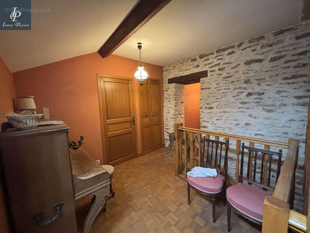 Maison à SANTENAY