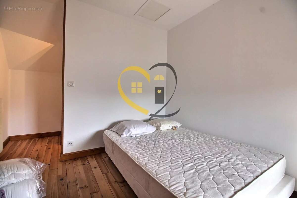 Maison à SAINT-PALAIS