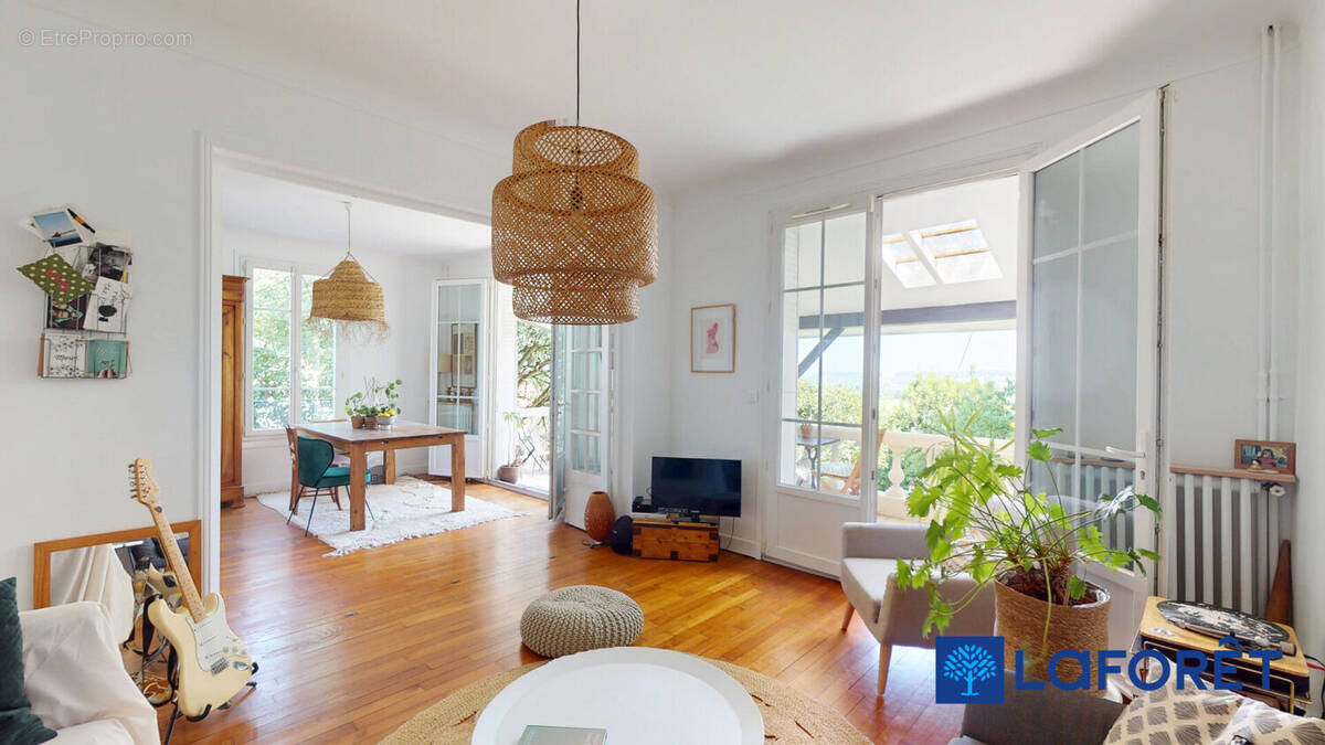 Maison à ATHIS-MONS