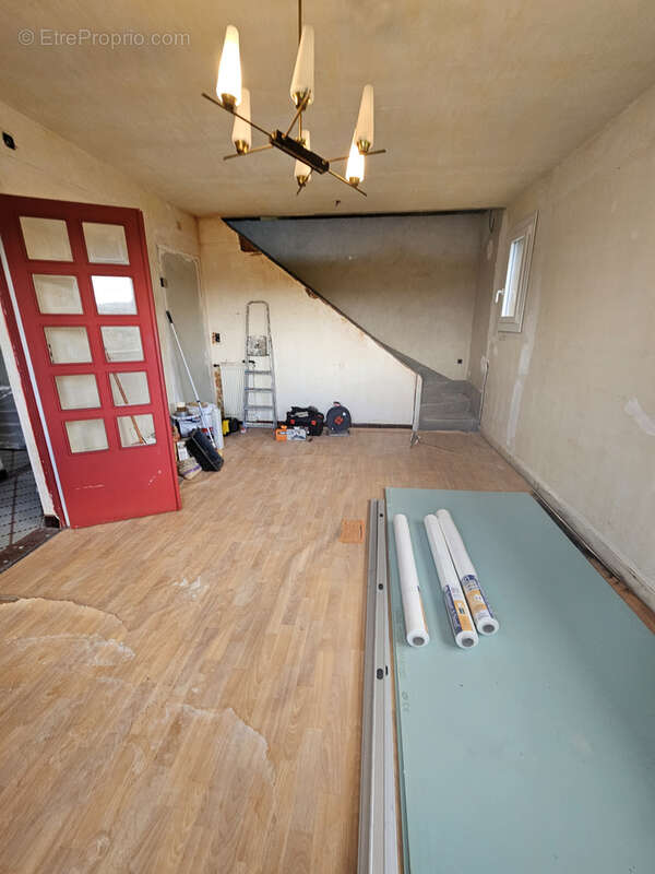 Maison à CHATEAUNEUF-LA-FORET