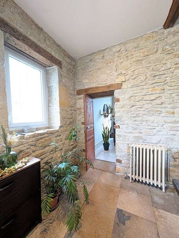 Maison à GANNAT