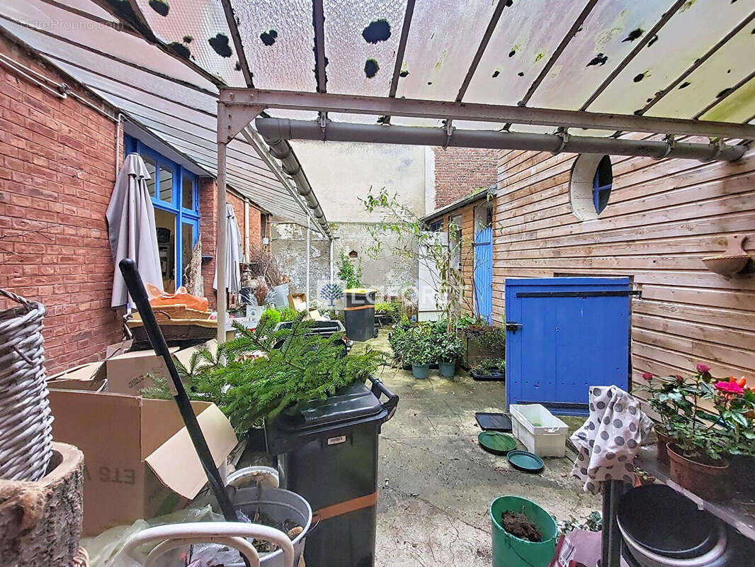 Appartement à LA FERE