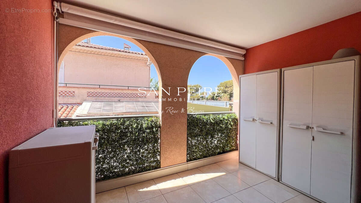 Appartement à LES ISSAMBRES