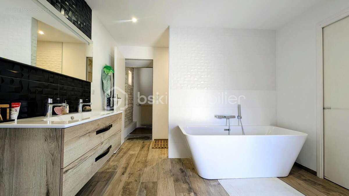 Propriété de caractère rare à Luc-sur-Mer - photo 28