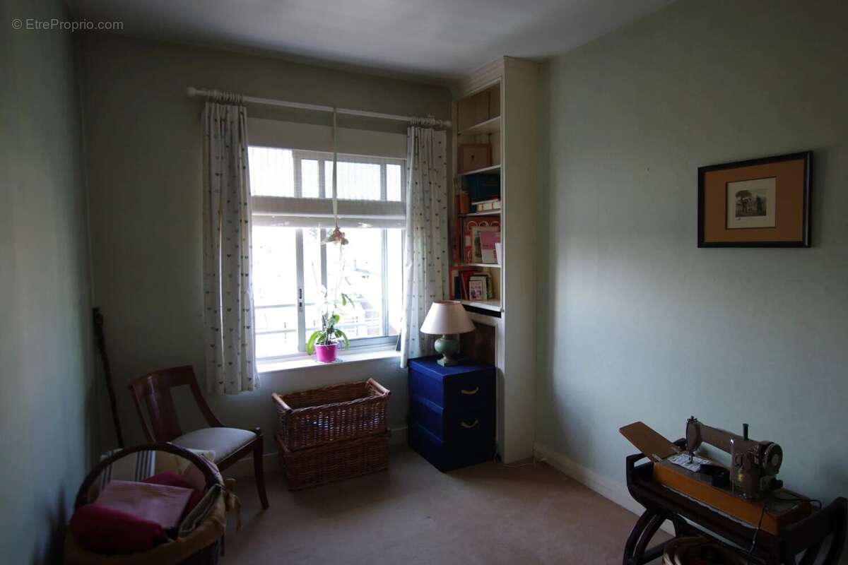 Appartement à FRESNES