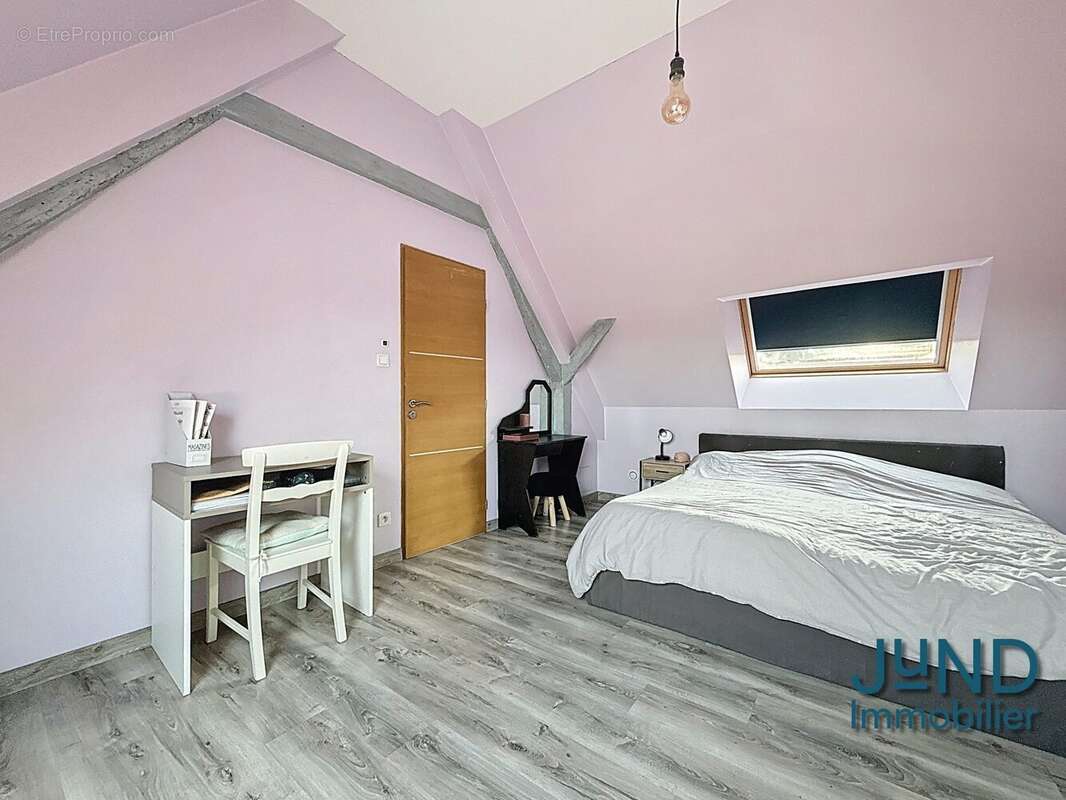 Chambre étage - Appartement à STATTMATTEN