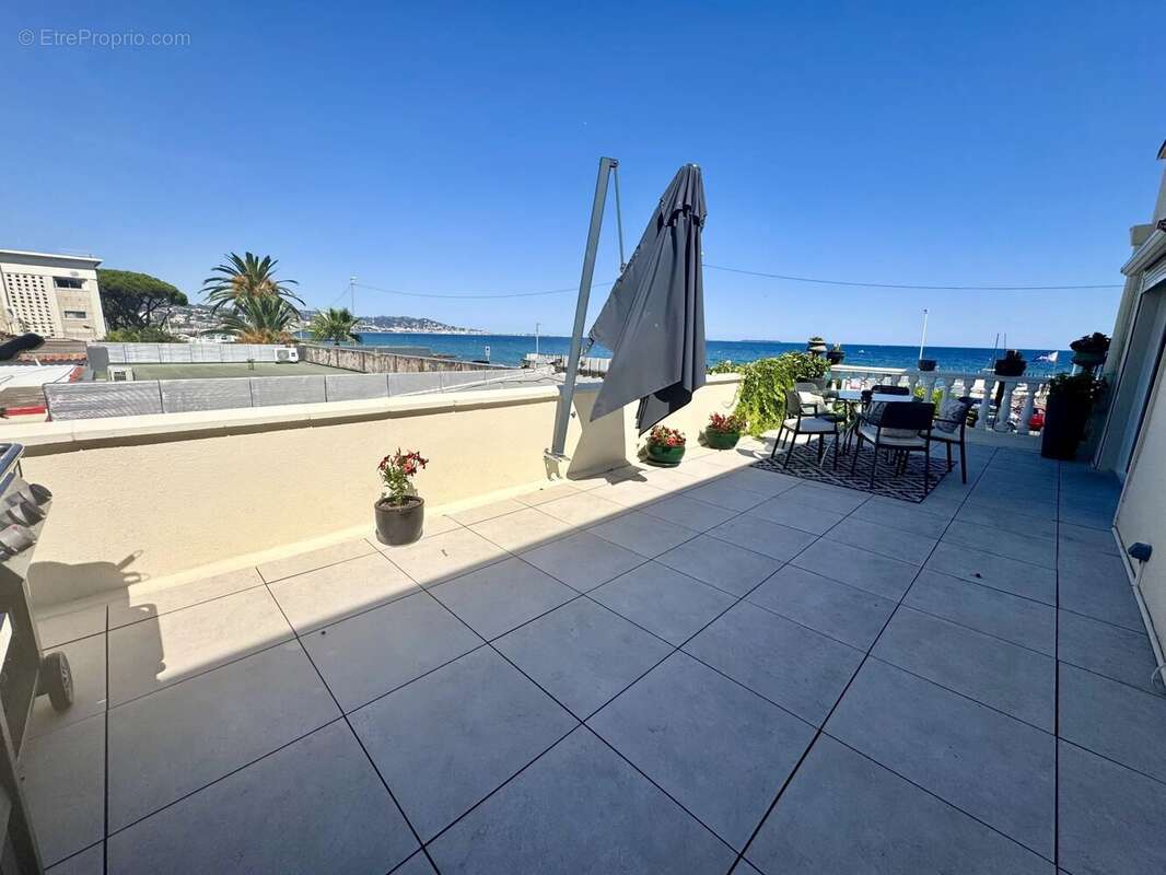 Cannes Plages du Midi vente 3 pièces dans villa - photo 9