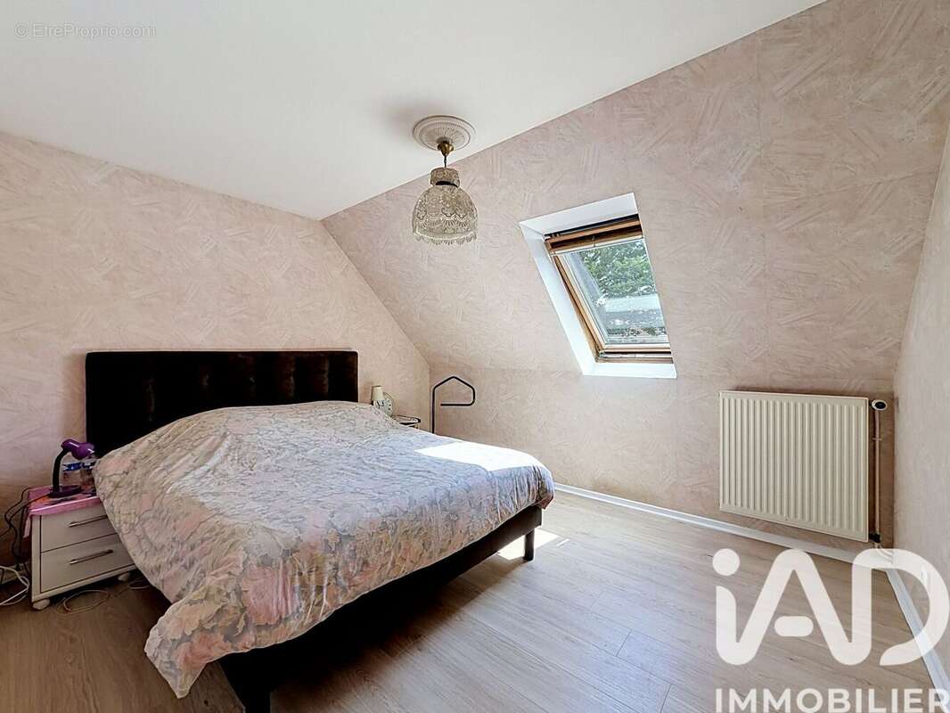 Photo 9 - Maison à SAINT-REMY-LES-CHEVREUSE
