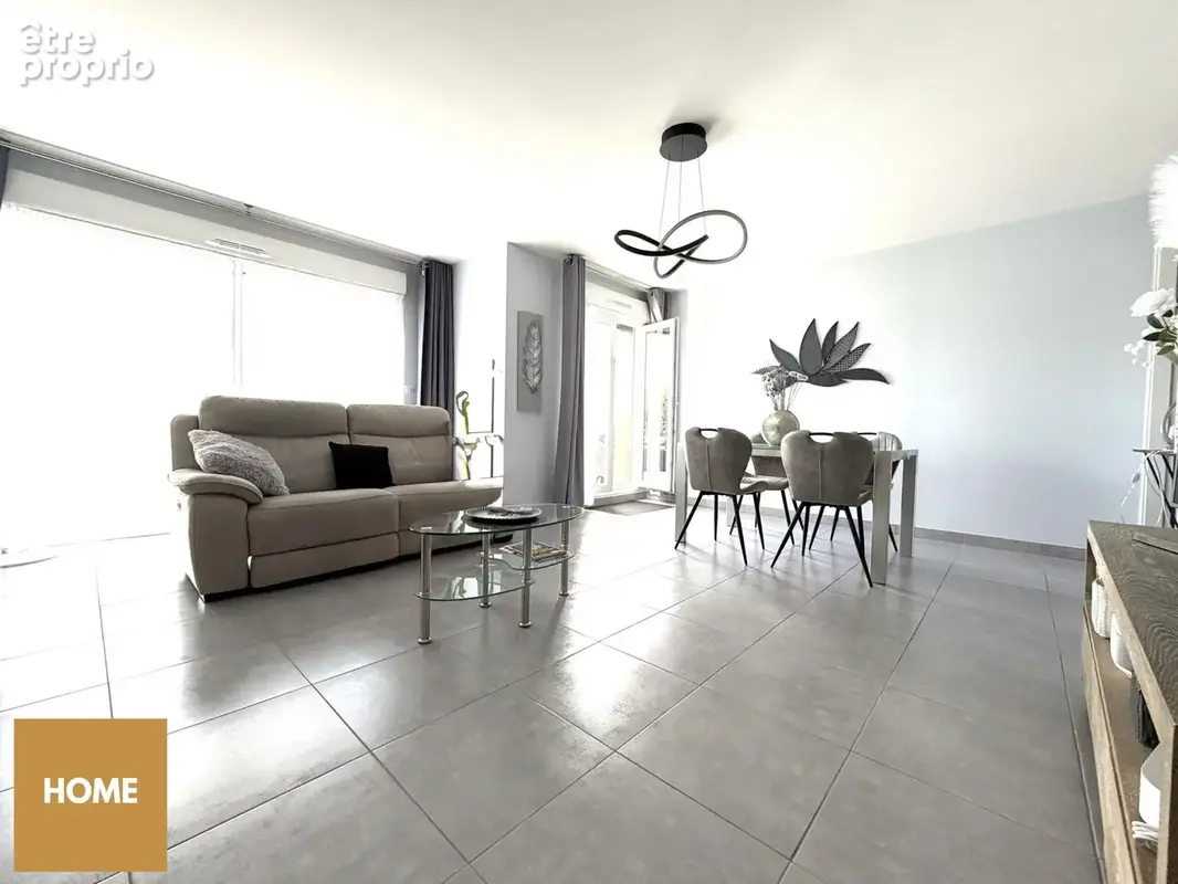 Appartement 5 pièces 107 m² à vendre à Nancy (54000) - photo 2