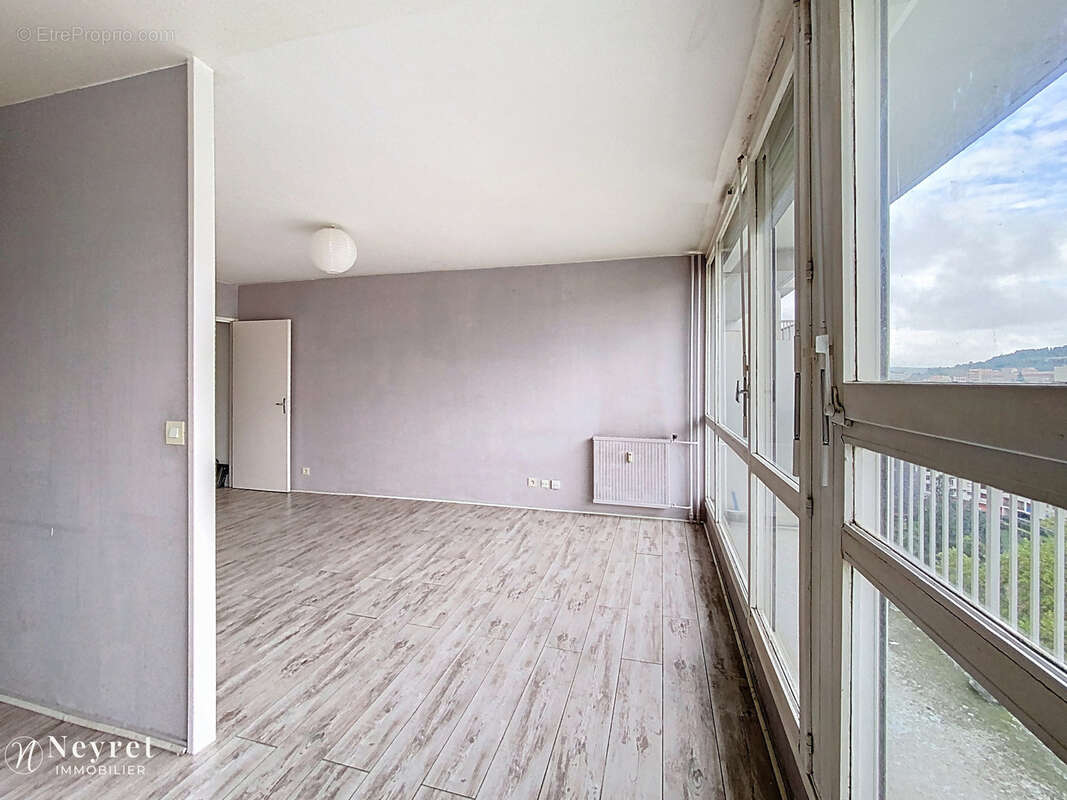 T1 40m2 balcon, garage, cave - photo 4