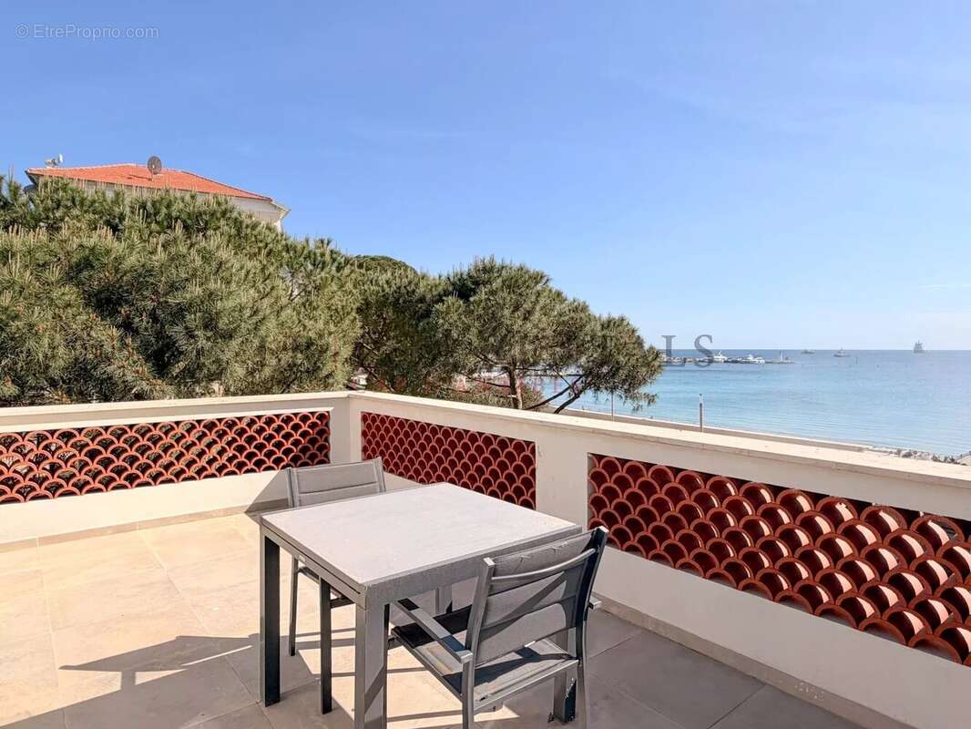 Maison à ANTIBES