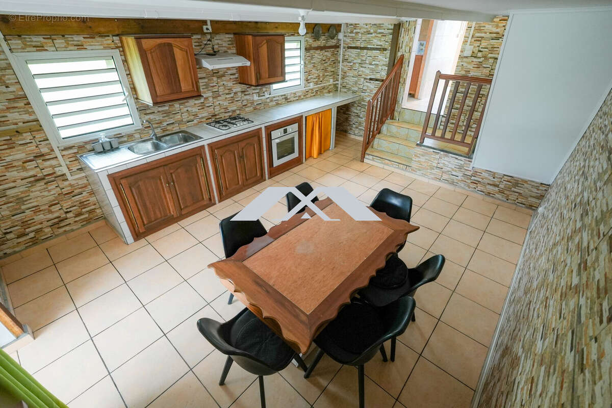 Maison à SAINT-LEU