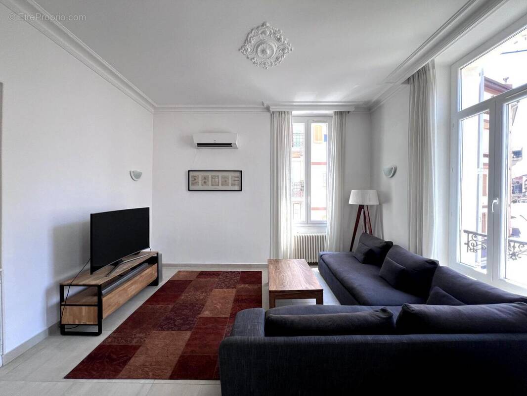 Appartement 88 m² à Cannes  - photo 2