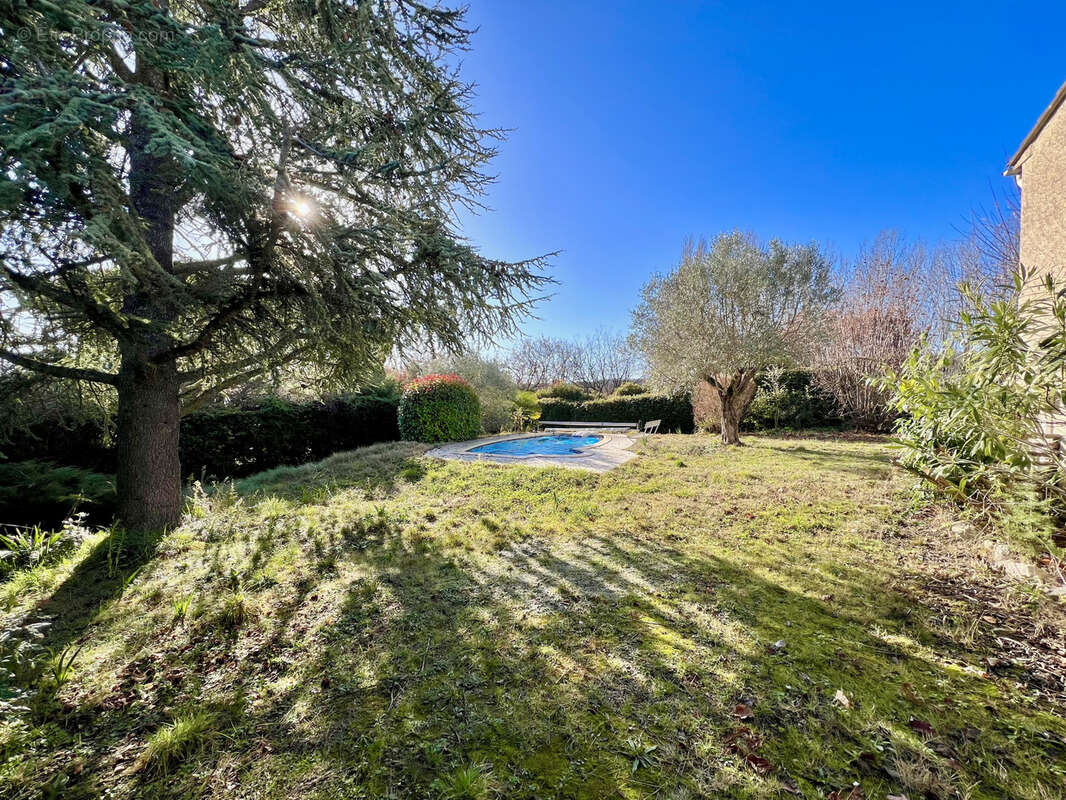 Maison à SAINT-MICHEL-L'OBSERVATOIRE