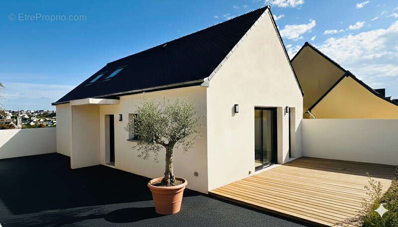 Maison à CAMARET-SUR-MER