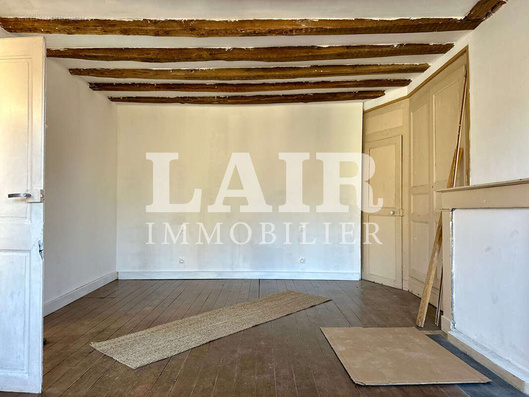 Maison à LONGNY-AU-PERCHE