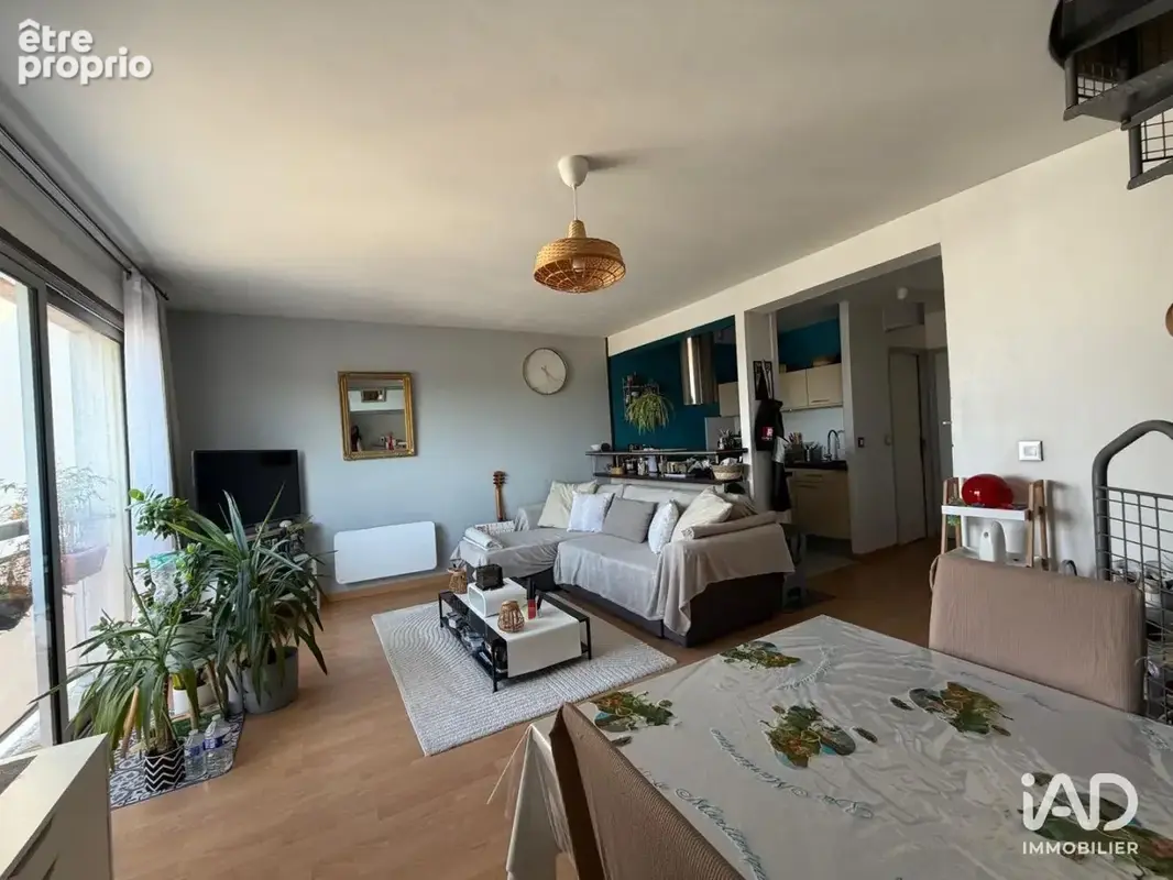 Photo 1 - Appartement à VAUJOURS