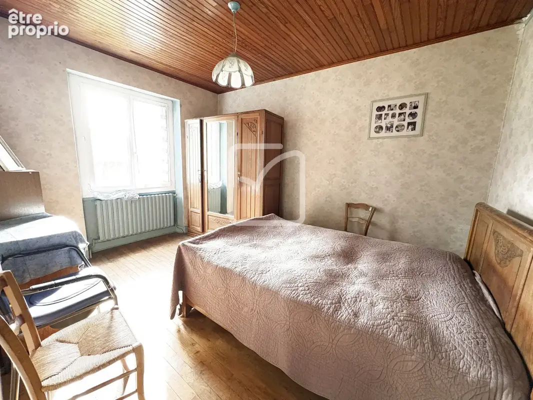 Maison de plain-pied avec grande veranda et nombreuses dependances - photo 5