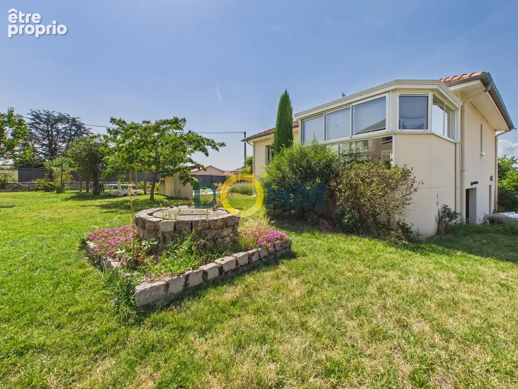 Maison 6 pièces 130 m2 terrain 1300m2 avec piscine - photo 6