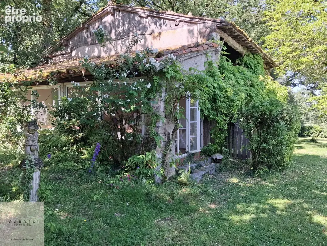 REVEL.    Propriété de Caractère,Charme,Prestige et fort potentiel - photo 7