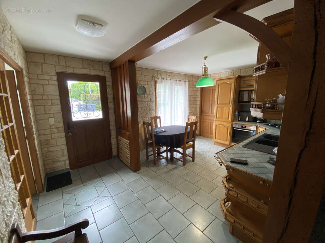 Maison à EPREVILLE