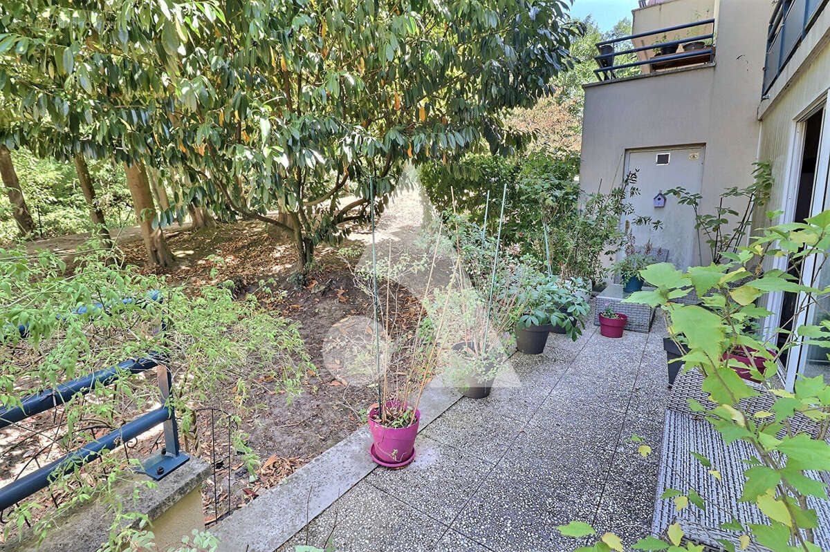 Montigny-lès-Cormeilles ? 3 pièces de 69 m² avec terrasse, loggia et double parking - photo 5