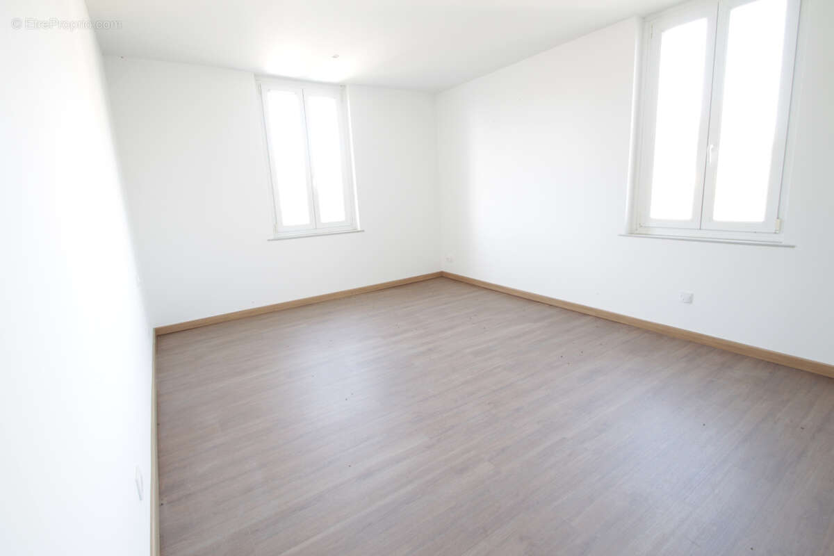 Appartement à PELTRE