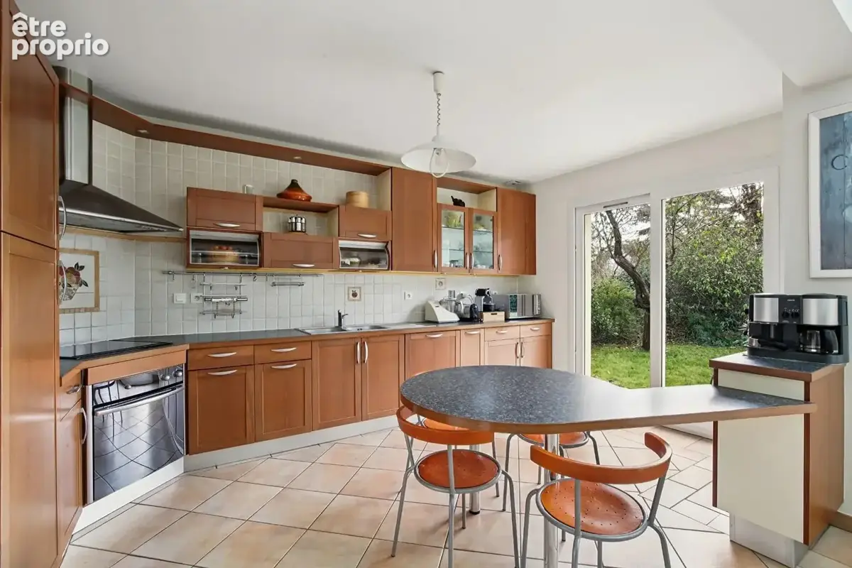 Chatou -  en lisiere du vesinet - maison de 1995 - 135 m²  - 4 chambres - terrain 484 m² -  lumineuse  au calme - photo 5
