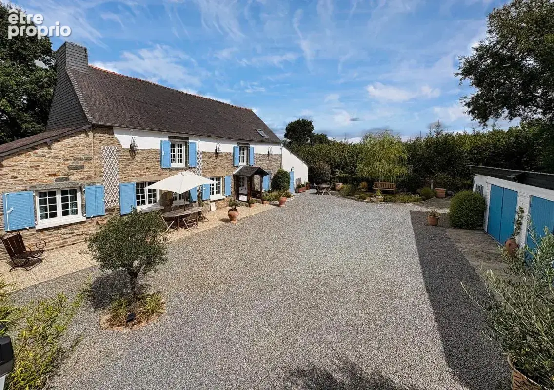 Maison 7 pièces – 235 m² – Saint-Jacut-du-Mené – 337 000 € - photo 2