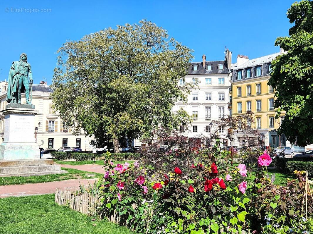 Appartement à VERSAILLES