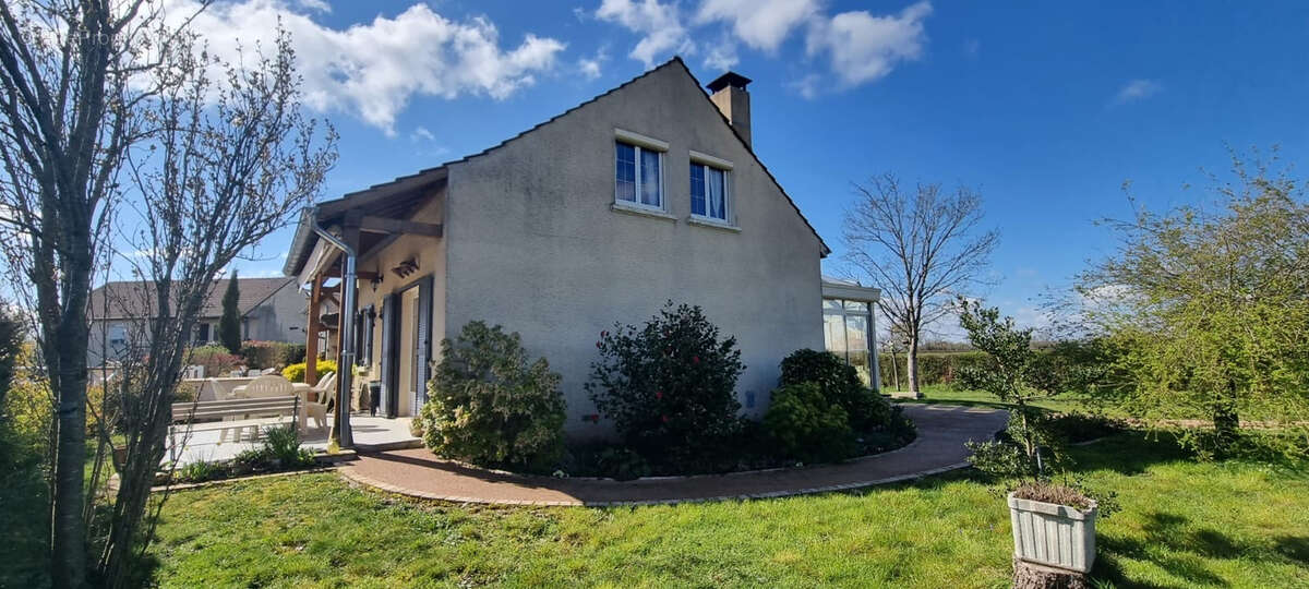 Maison à VITRY-EN-CHAROLLAIS
