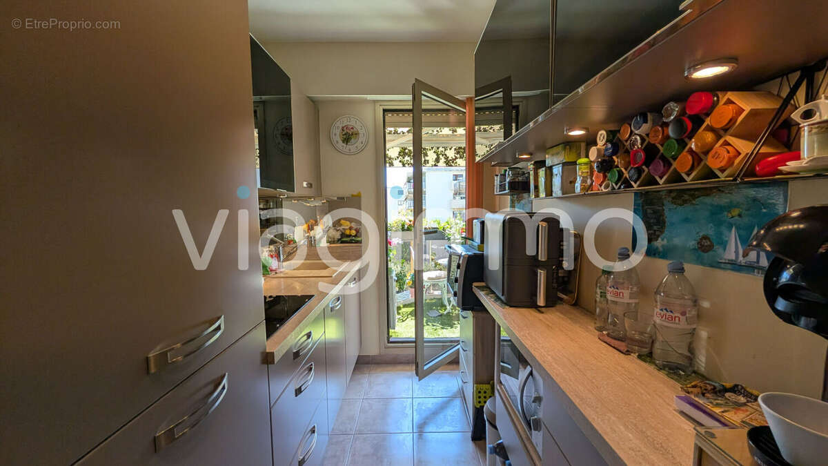 Appartement à LE CANNET