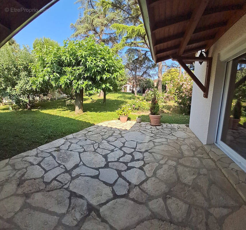 Maison à SAINT-JEAN