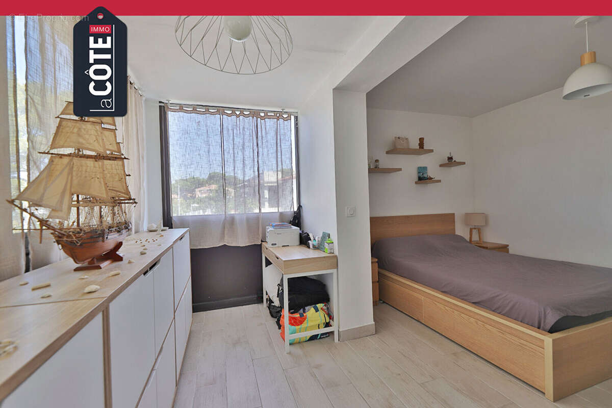 Appartement Sausset Les Pins 4 pièce(s) 85 m2 - photo 6