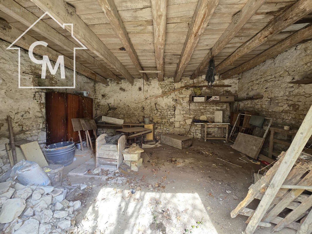 Maison d'habitation avec grange - photo 34