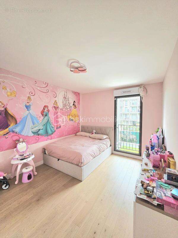 Appartement à RUEIL-MALMAISON