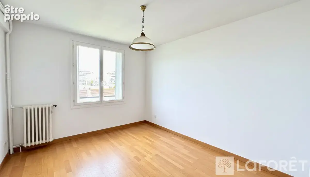 Boulogne Centre  - Métro jean Jaurès - CC Les Passages Appartement 3 pièces 79m² - photo 6