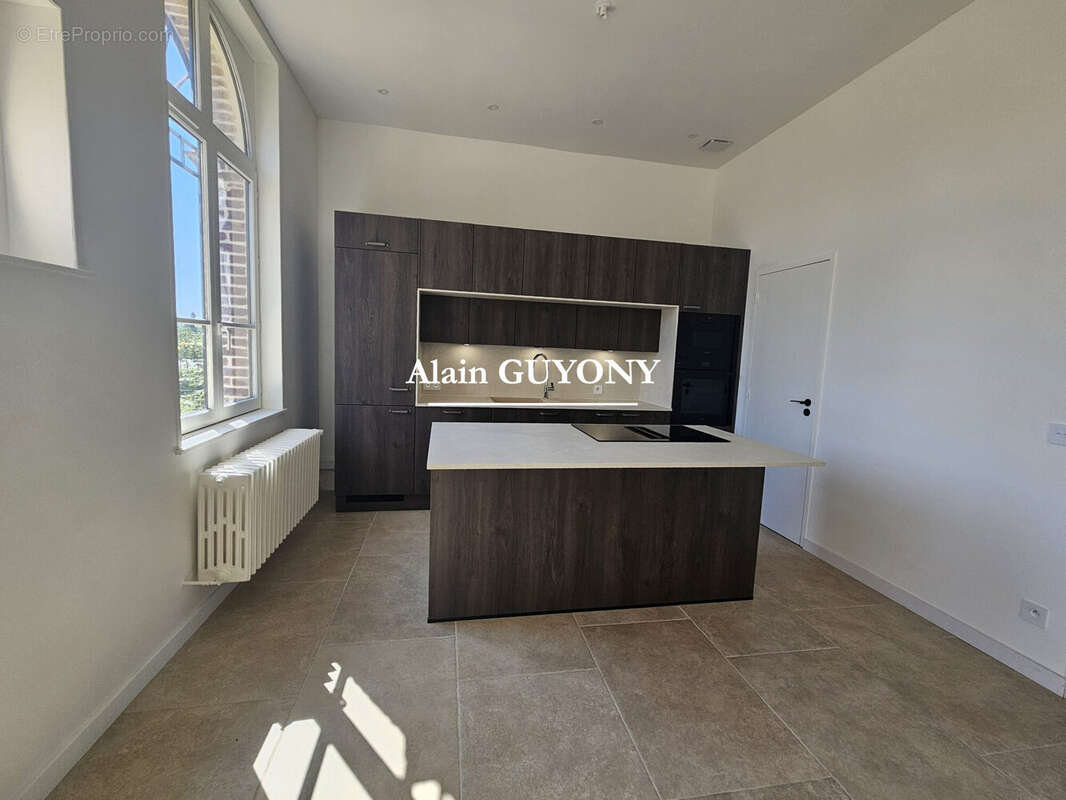 Maison 6 pièces 179 m² à vendre à Pont-L'eveque (14130) - photo 4